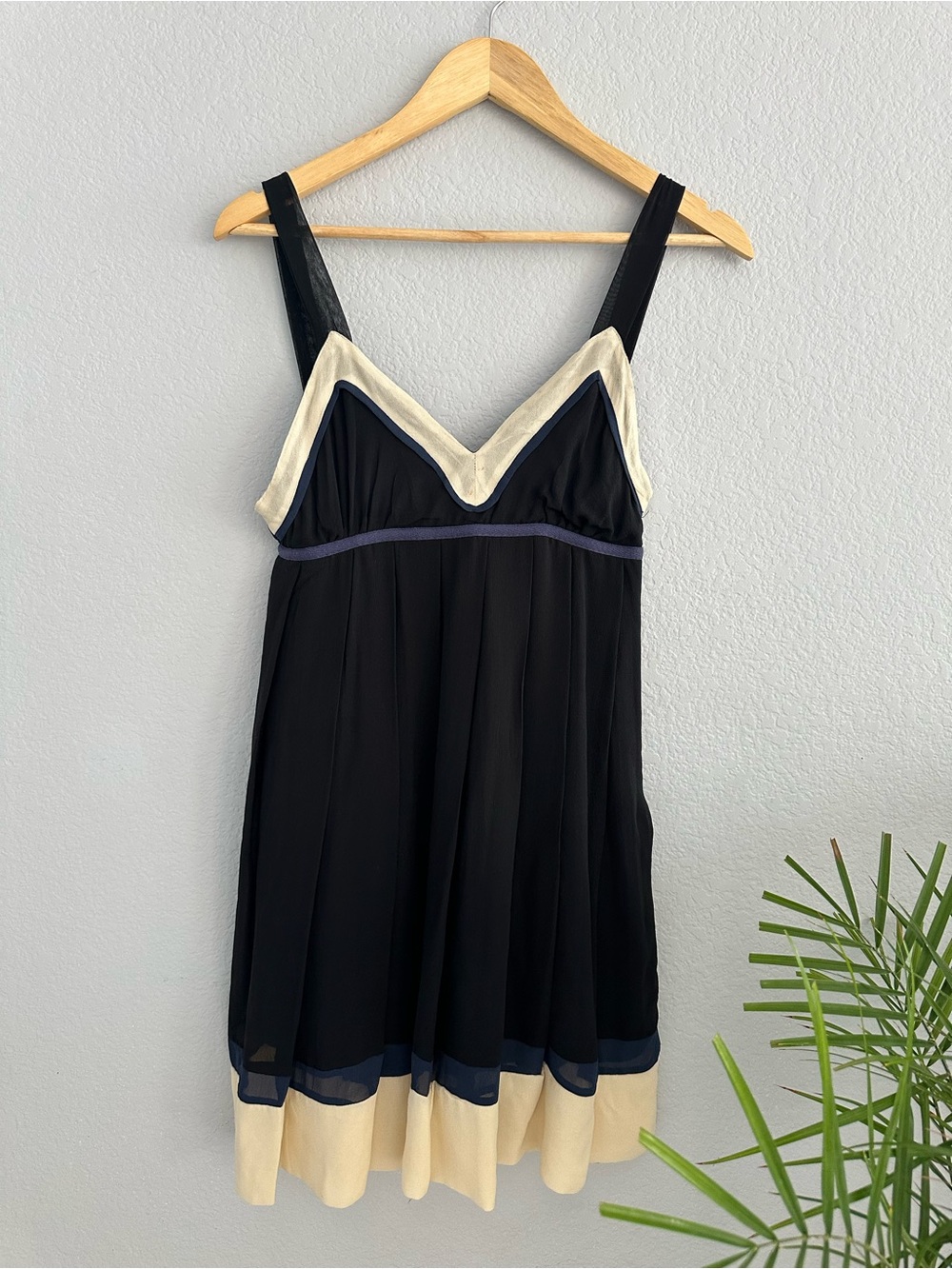 Dallin Chase 100% Silk Colorblock Babydoll Dress Black Navy Cream